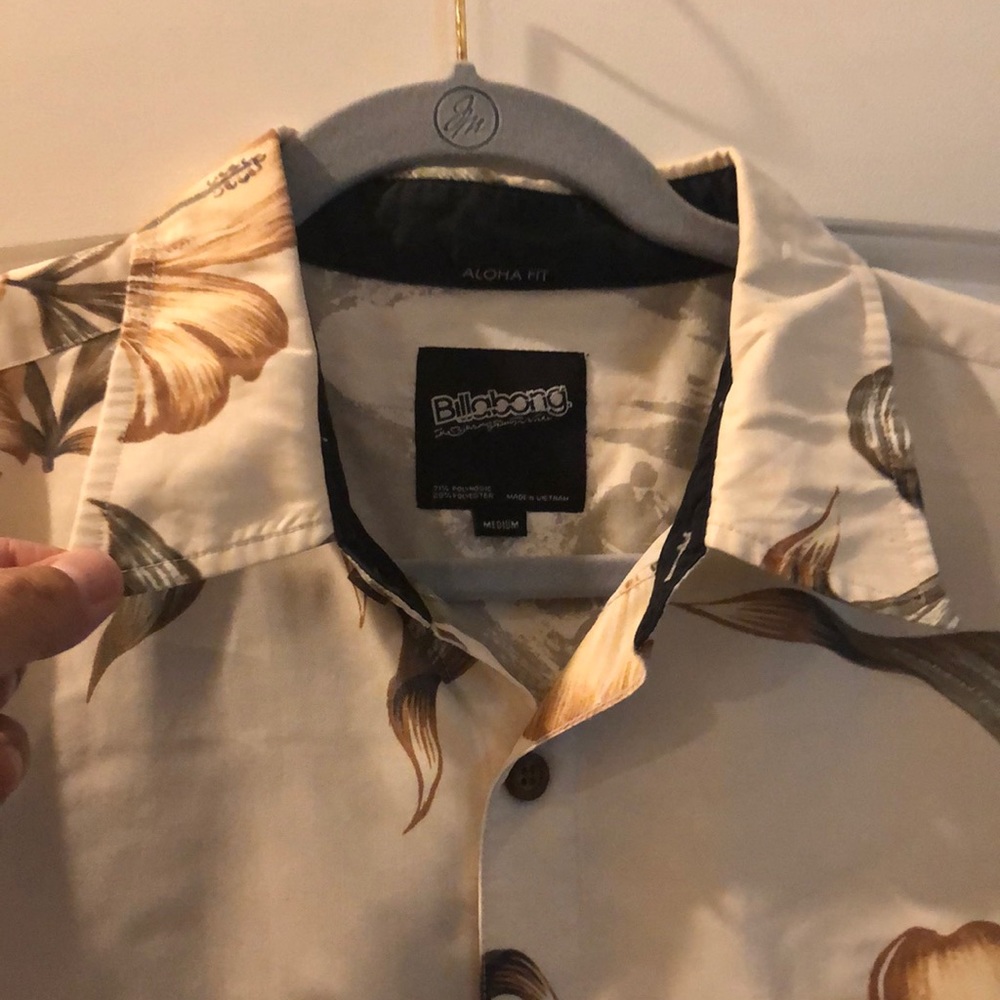 Shirt - Picture 2 of 2